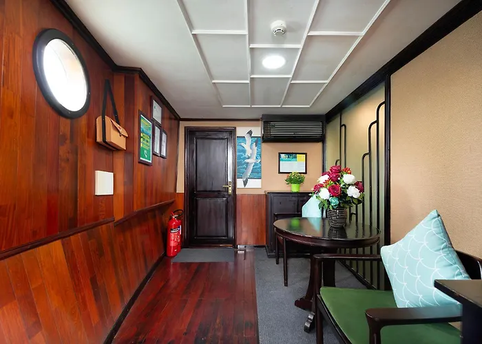 Emeraude Classic Cruises 